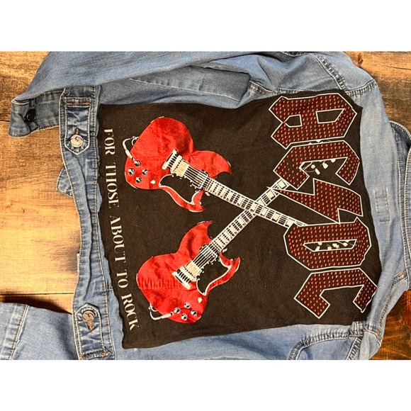 Upcycled ACDC Jean Jacket Size Small - Picture 4 of 5